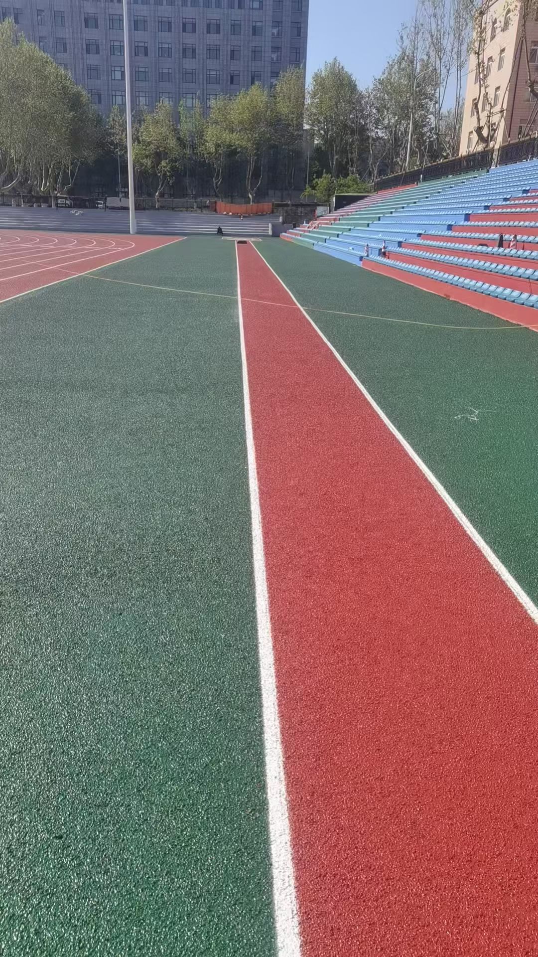北京足球场人造草坪透水跑道 - 方案